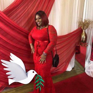 Meet your Posher, Lorraine